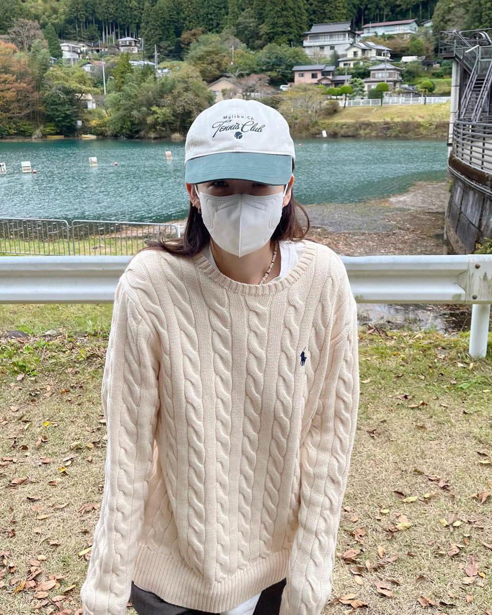 니트에 볼캡 포근한 조합🧶🧢 이미지8