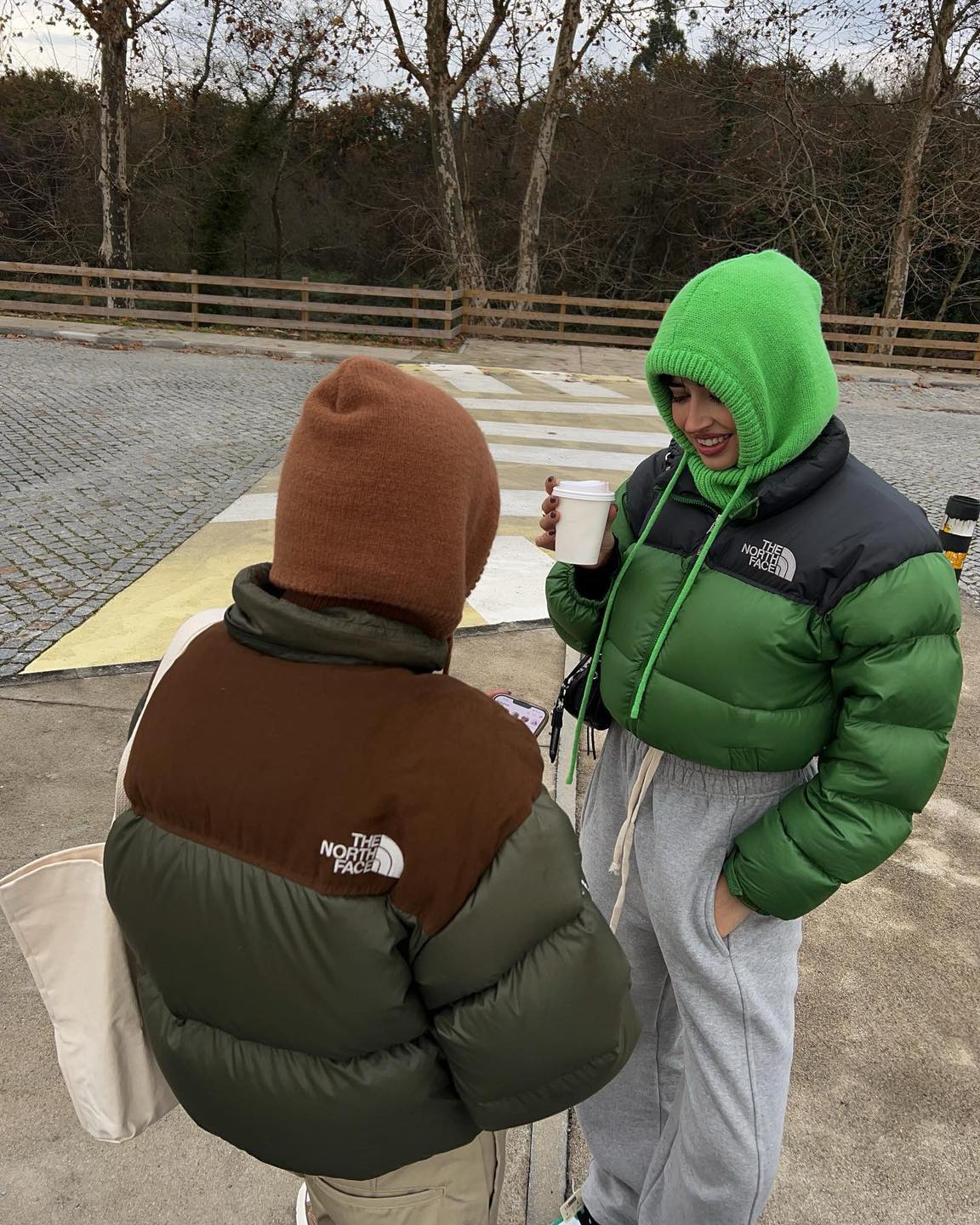 노스 눕시 배색 패딩이 예뻐🤎💚 이미지
