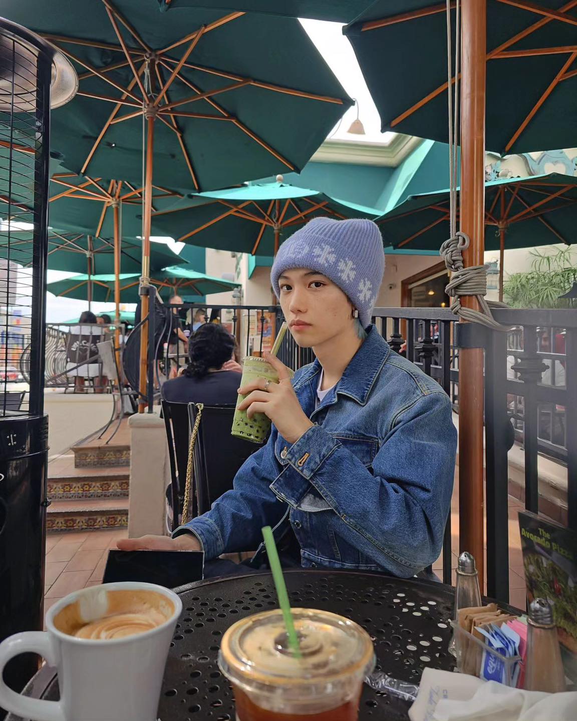 아이돌 손민수템 추천 비니❄️🤍 이미지"