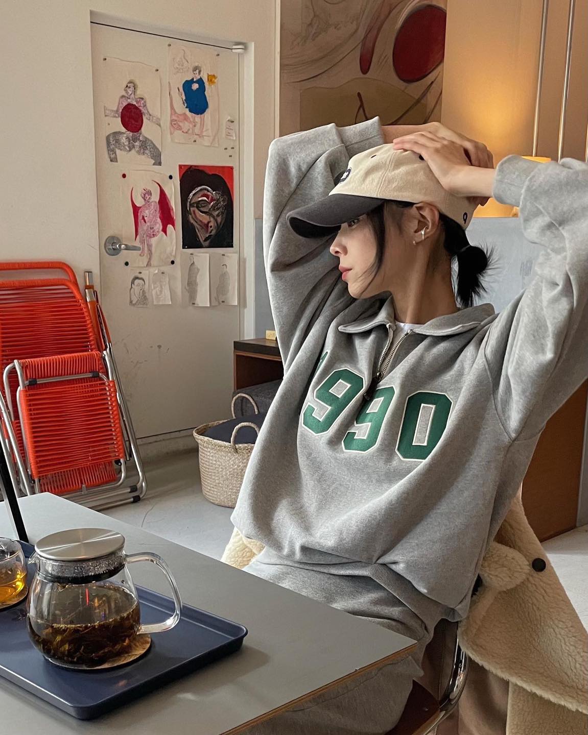 맨투맨에 볼캡🧢🩶 편한 꾸안꾸 이미지