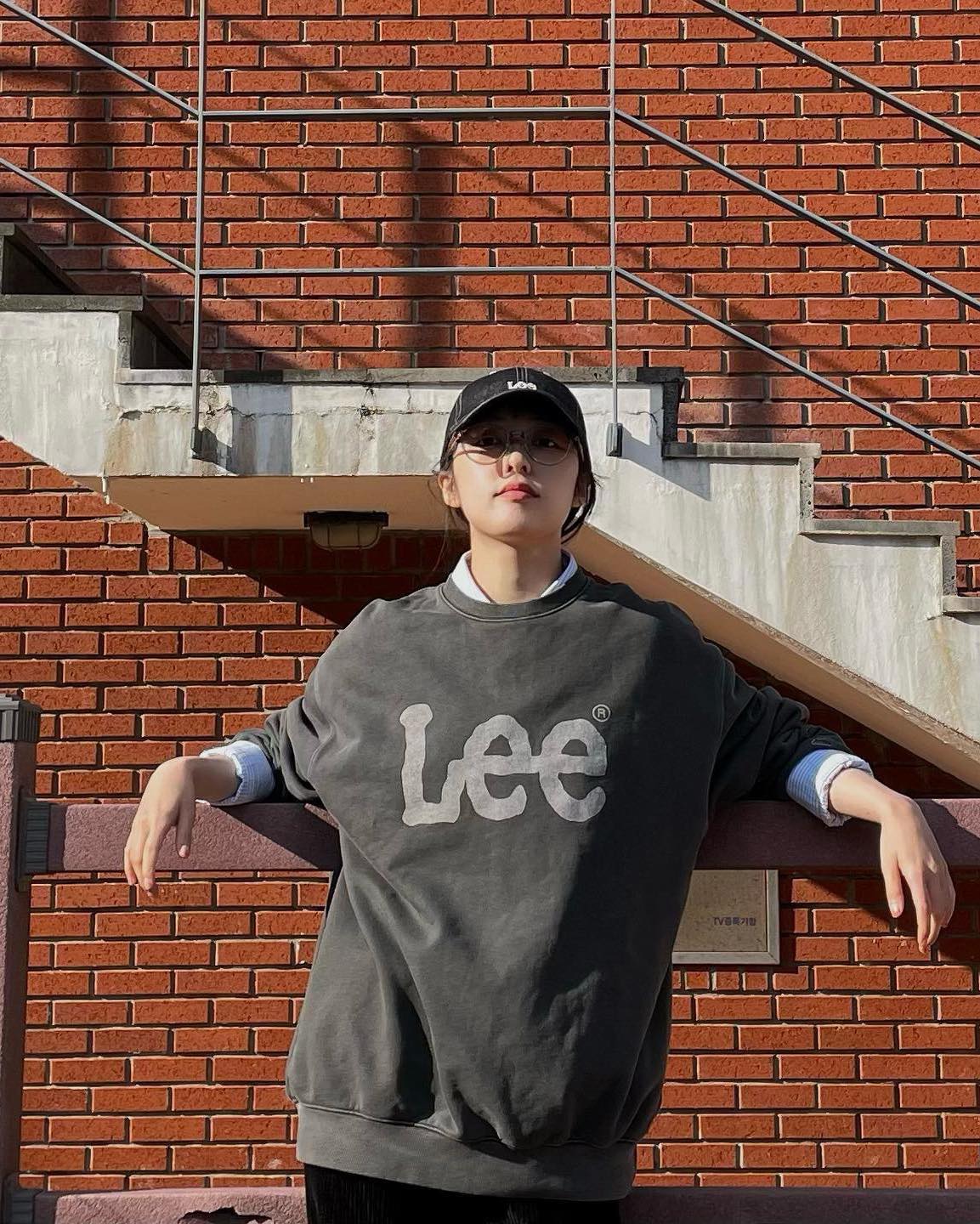 맨투맨에 볼캡🧢🩶 편한 꾸안꾸 이미지