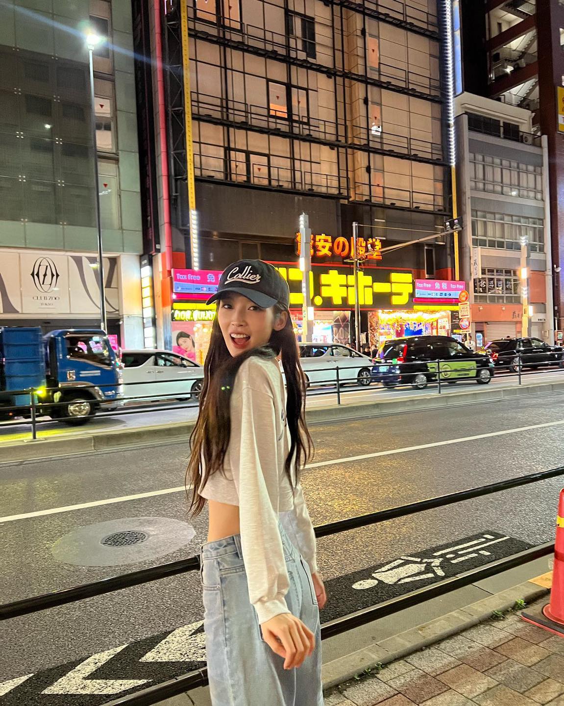 맨투맨에 볼캡🧢🩶 편한 꾸안꾸 이미지