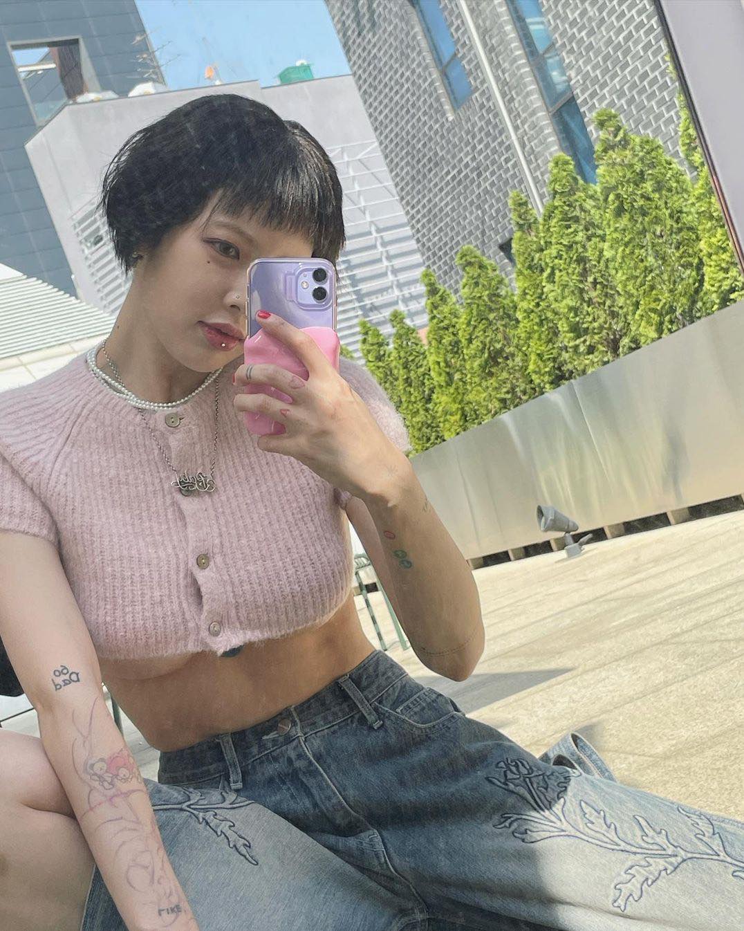 존재감 확실한 폰케이스💛그래그 이미지