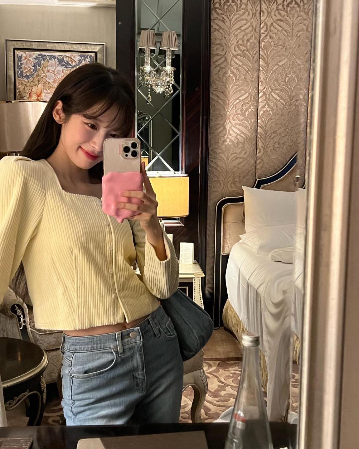 존재감 확실한 폰케이스💛그래그 이미지4