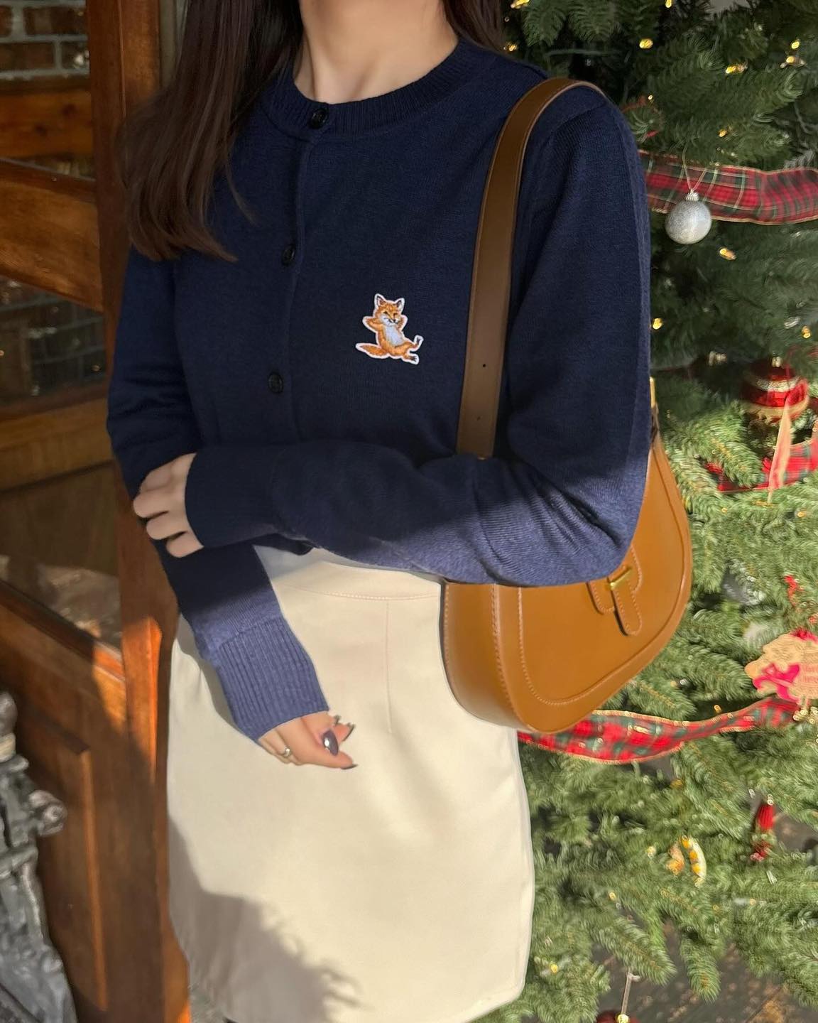 겨울 브랜드 니트 추천 리스트☃️
로고와 패턴으로 존재감 뽐내는 니트&가디건✨🤍@몇번?

1. 스투시
2. 스톤 아일랜드
3. 폴로 랄프 로렌
4. 아미
5. 메종 키츠네
6. 셀린느
7. 비비안 웨스트우드
8. 미우미우 이미지5