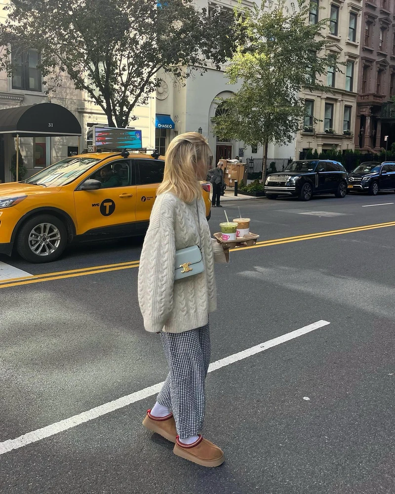 셀린느 백👜 어디든 찰떡이야🪄 이미지2