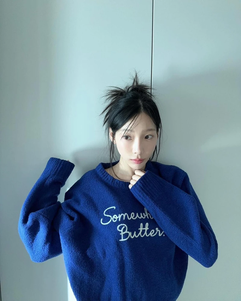 겨울에도 쿨하게@파란니트💙🩵 이미지2