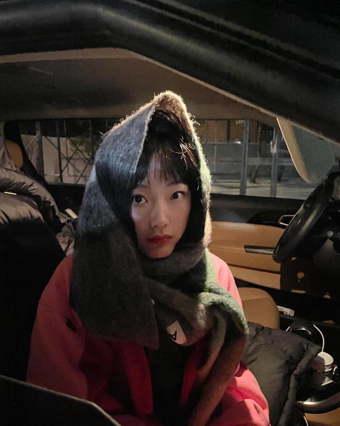 목도리도 이쁘게@둘러보자🧣🩶 이미지