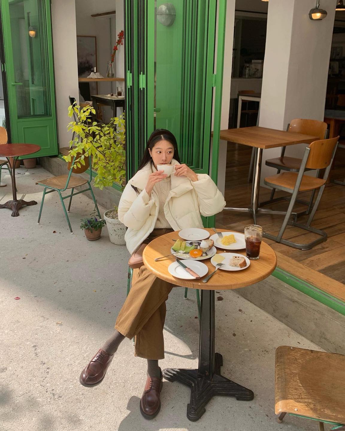 로퍼&양말 색감 조합🧦👞@저장 이미지