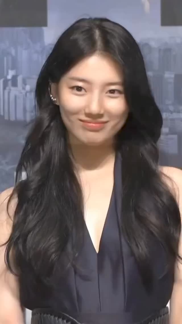 디올의 수지력입니다..💙💛
그냥 그렇다고요.. 너무 예쁘고 @부럽다고요🥹  이미지