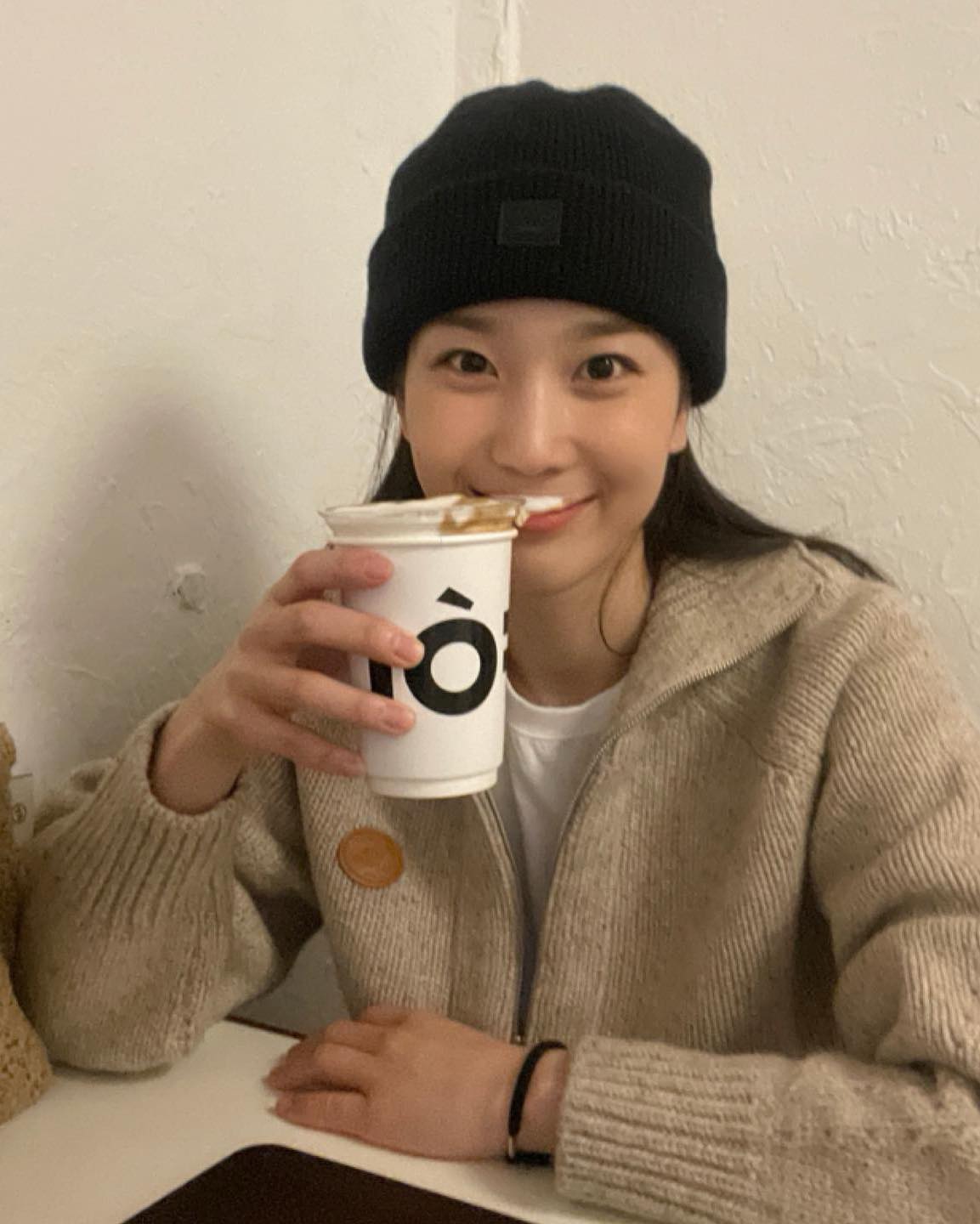 선물로 딱 좋은🎁아크네 비니🤖 이미지7