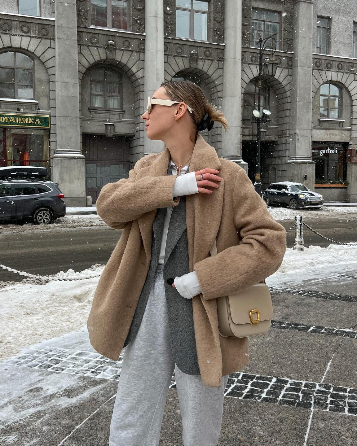 데일리&시크 하프코트룩☕️🤎 이미지