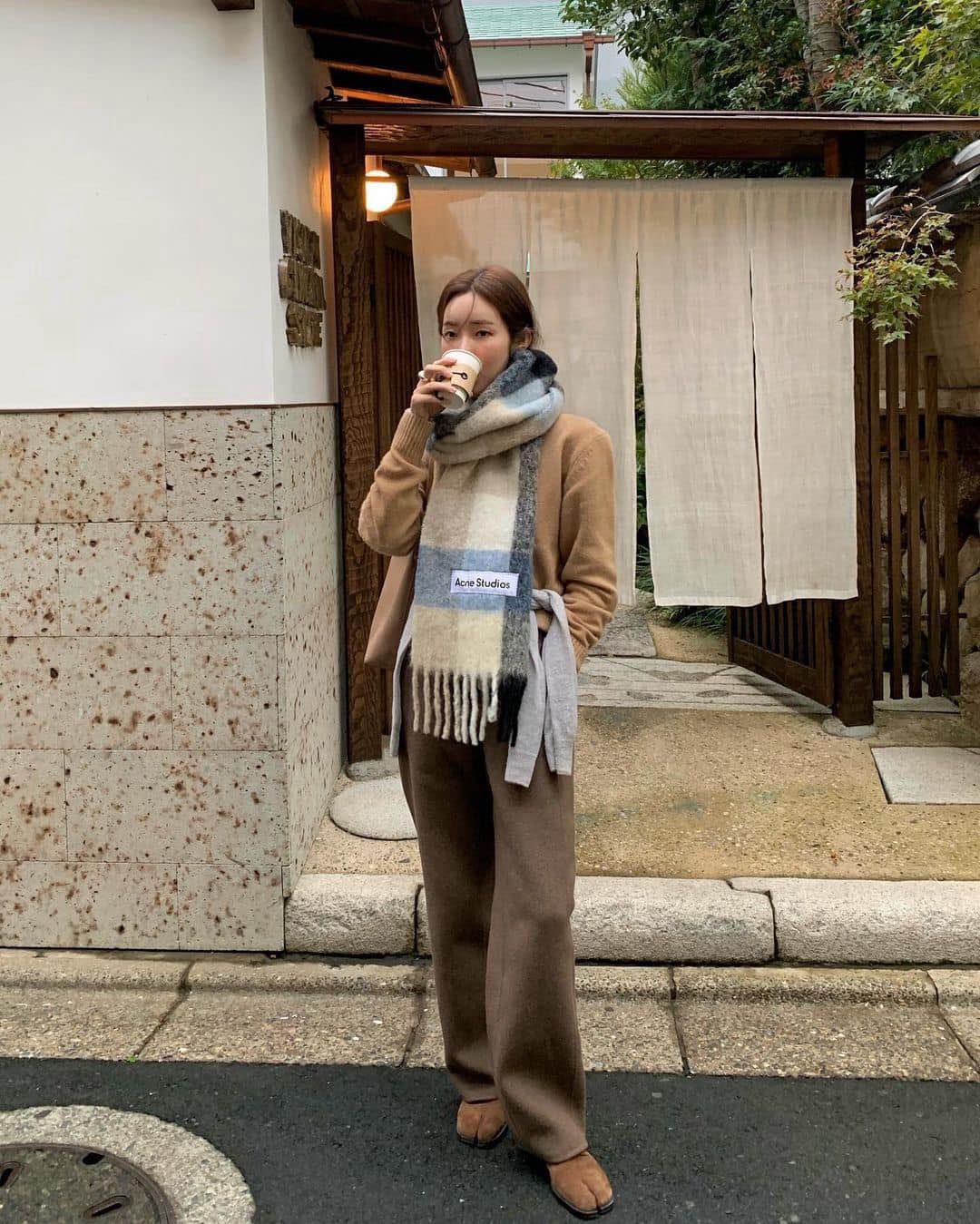 선물로 딱🎁아크네 체크 머플러🧣 이미지