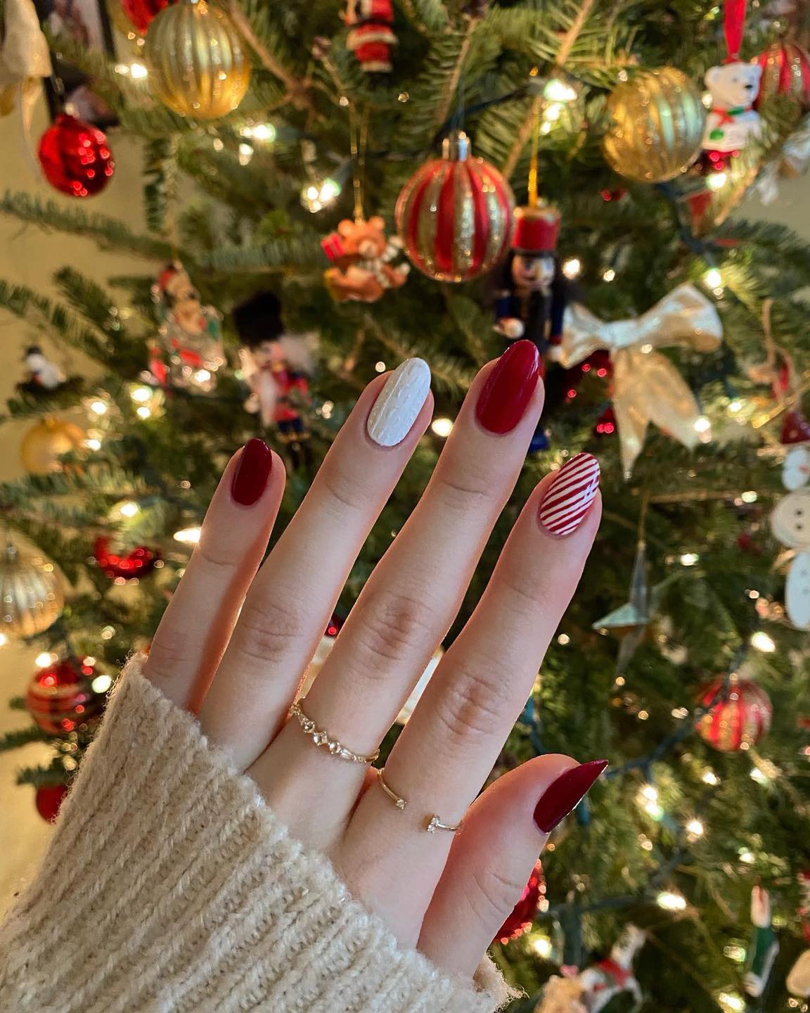 크리스마스 맞이 레드 네일❤️🎄 이미지