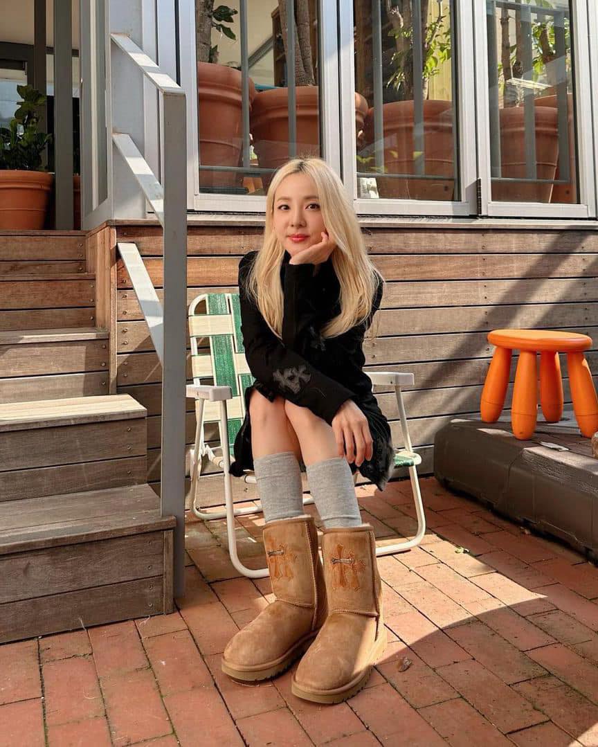 뻔한 어그 질리면 크롬어그🤎🖤 이미지