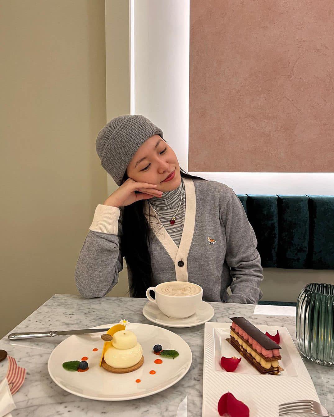 연관 토픽 이미지