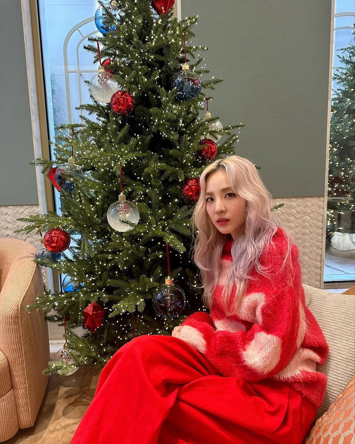 이제 일주일 남은 크리스마스🎄
크리스마스날 우리 드레스코드 어떤 걸로 할까? @정하자🎨 이미지