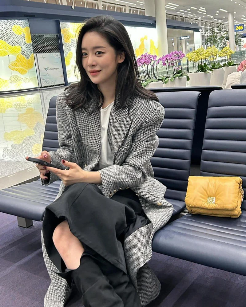 겨울 코트는 헤링본으로🩶🧥 이미지1