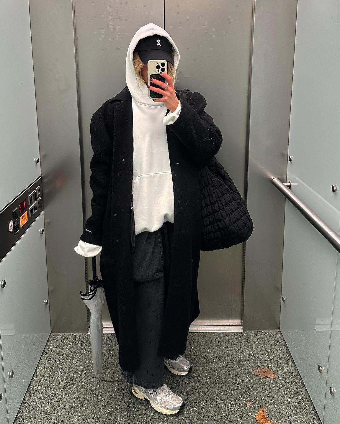 식지 않는 인기🔥cos퀄팅백☁️ 이미지3
