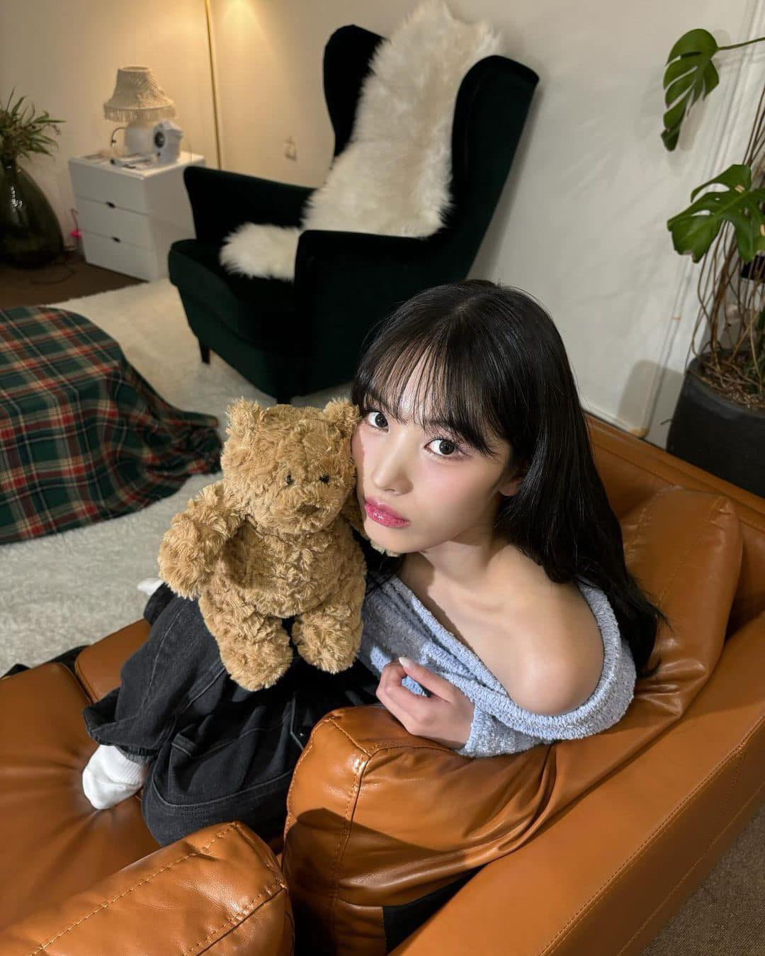 겨울은 여리핏🤍🩷오프숄더 니트 이미지4