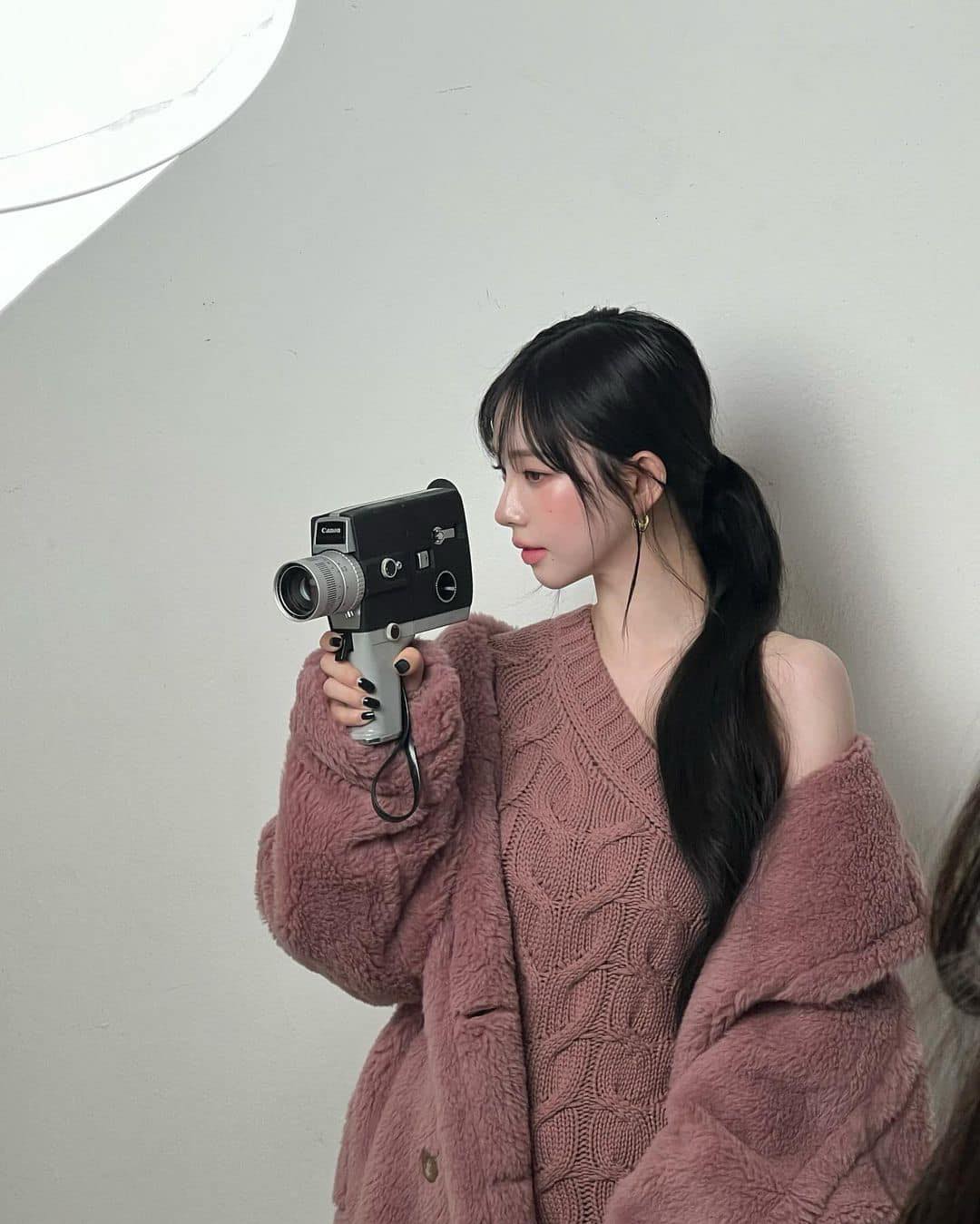 겨울은 여리핏🤍🩷오프숄더 니트 이미지2