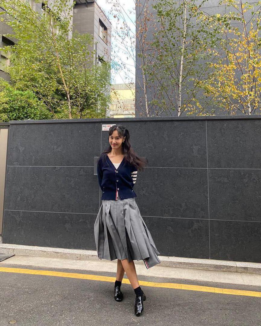 프레피룩은👩🏻‍🎓톰브라운 코디🇫🇷 이미지10