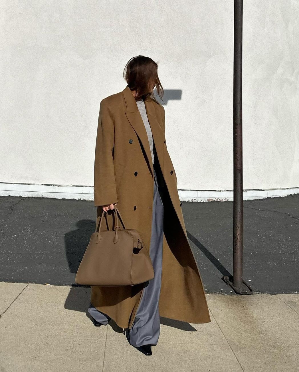 요즘 언니들 픽🧳더로우 마고백🖤 이미지6