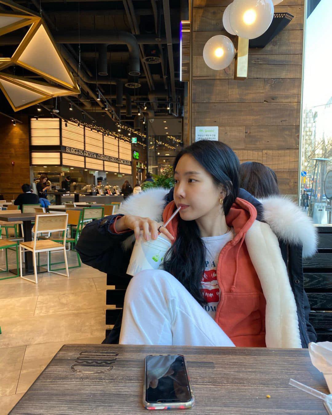 고급미 더하는 퍼 패딩🩶🤍 이미지