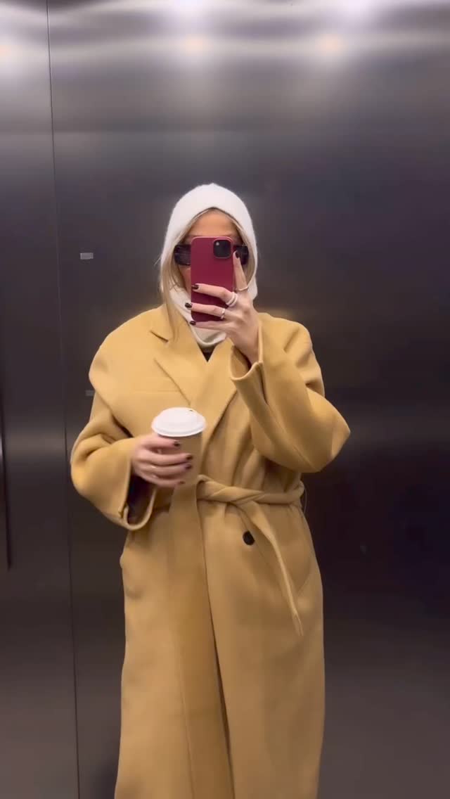 출근길 뜨아 출첵은 @필수야☕️🥶 이미지