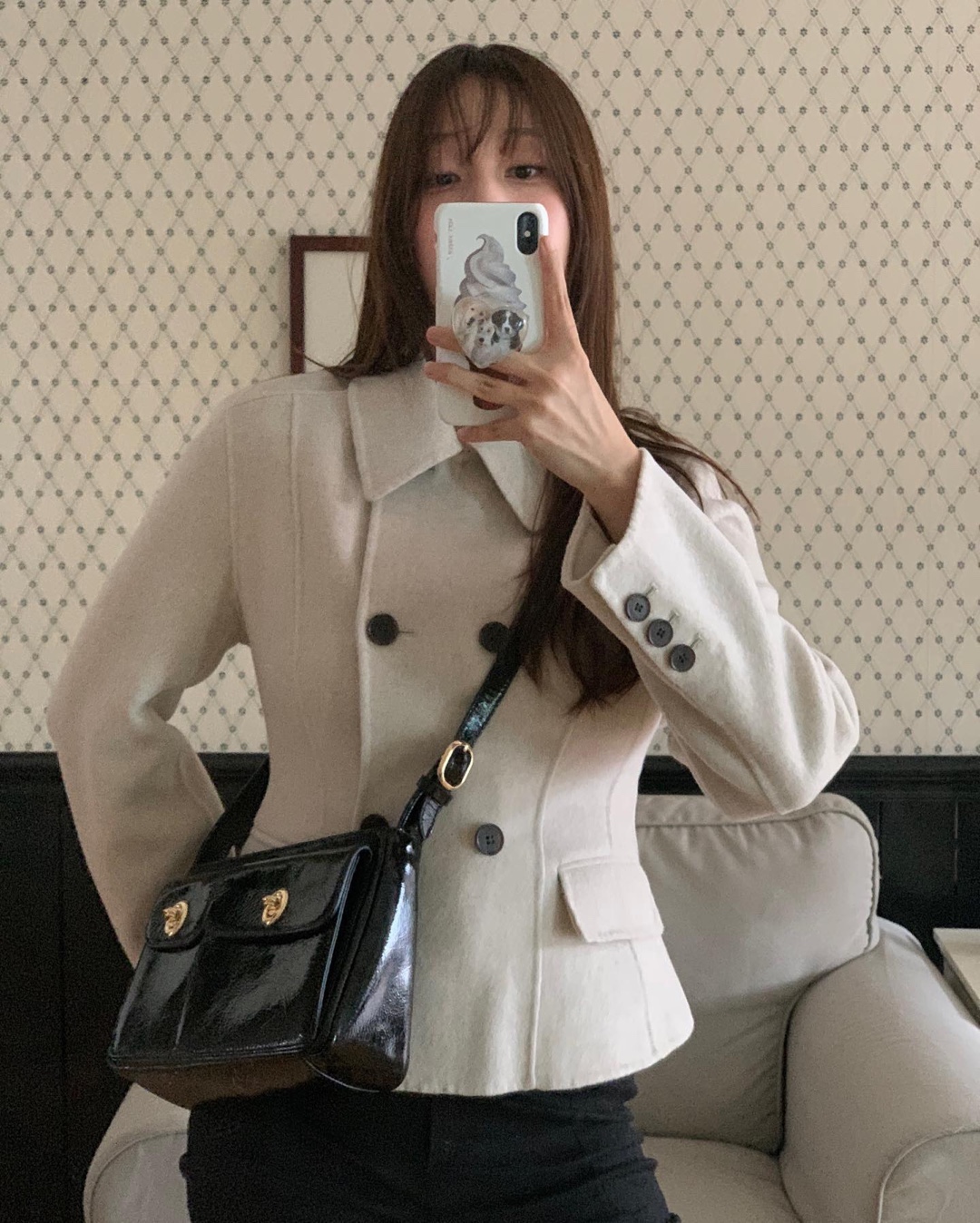 24년 데일리템💛🖤금장 블랙백​ 이미지