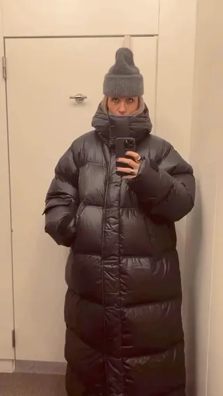 요즘 다시 너무 추워..❄🖤롱패딩 이 정도 길이 되야할 듯 이미지
