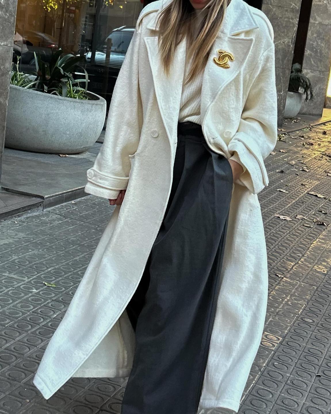 밋밋한 아우터에✨브로치 포인트 이미지9