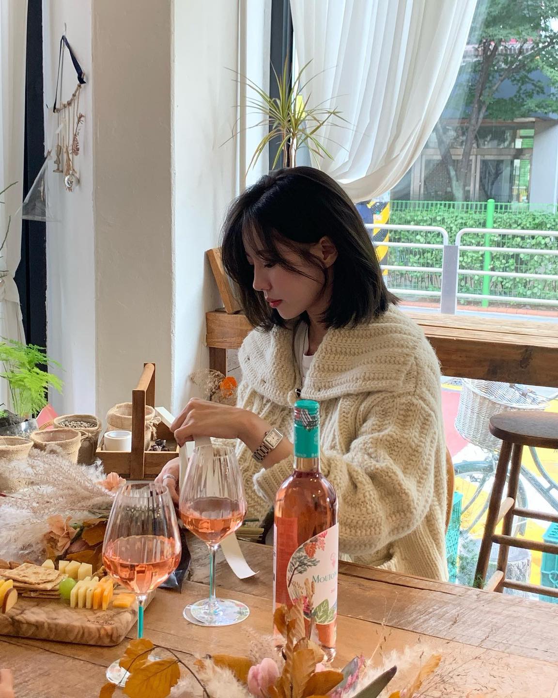 겨울엔 폭닥한 아이보리 니트🧶🤍 이미지