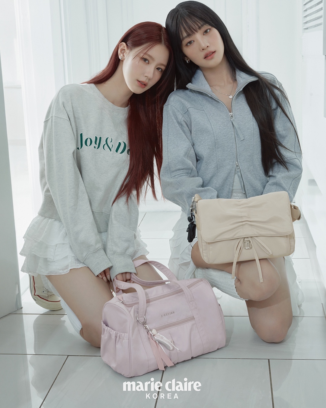 Wife로 컴백한 미연&민니🩰​
발레코어부터 시크언니룩까지👜🩷가방 포인트 @참고 #광고​ 이미지1