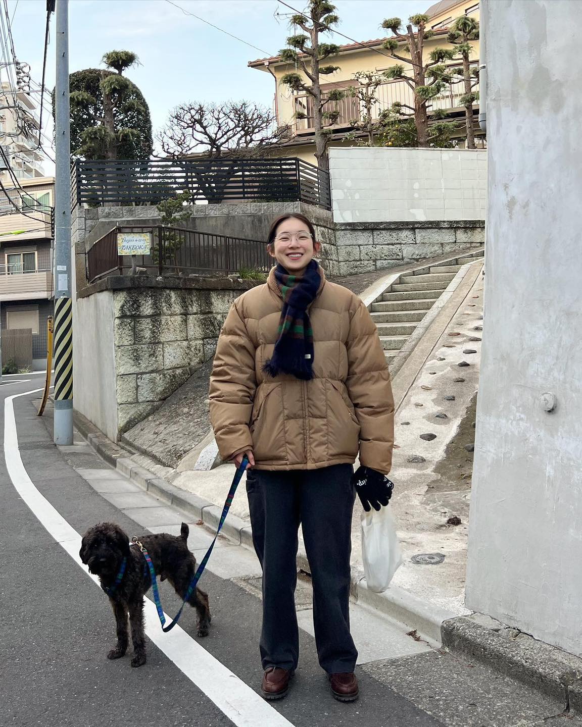 패딩에 목도리까지 필요한 날씨🥶 이미지2