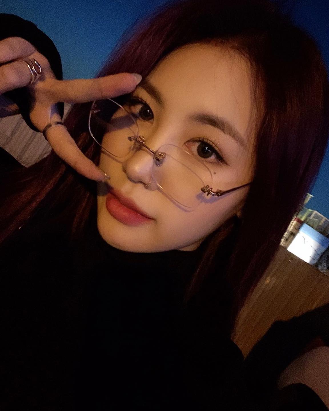 너드미에는 @무테안경🤓✔️
찐따 안경 아니고요👩🏻‍🏫 긱시크 트렌드를 완성시켜 줄 아이템👓 이미지5