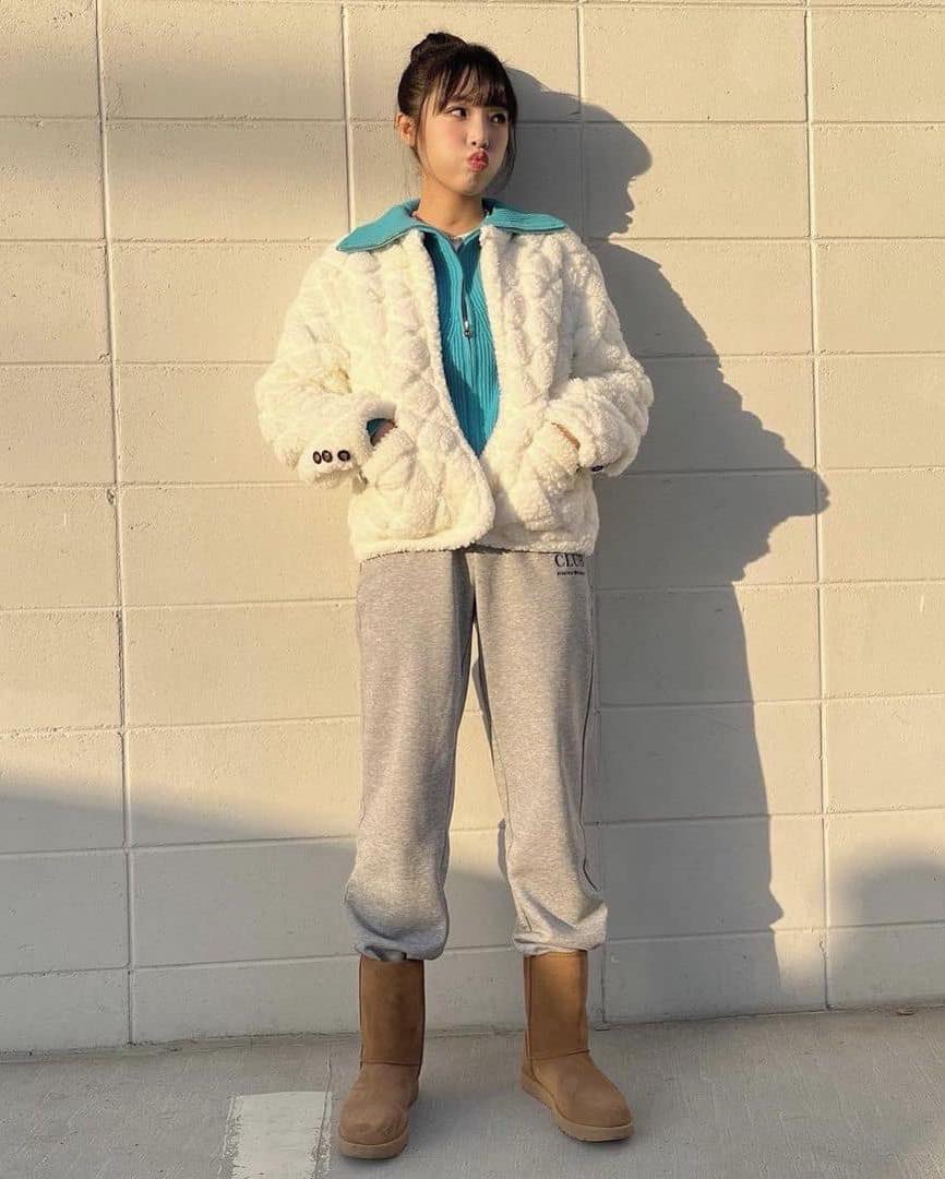 추위엔 조거팬츠+어그❄️🐑 이미지