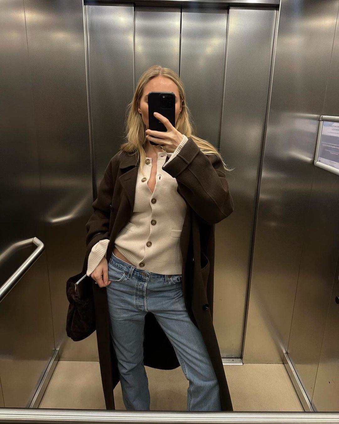꾸안꾸 출근룩🧥👖롱코트+데님 이미지