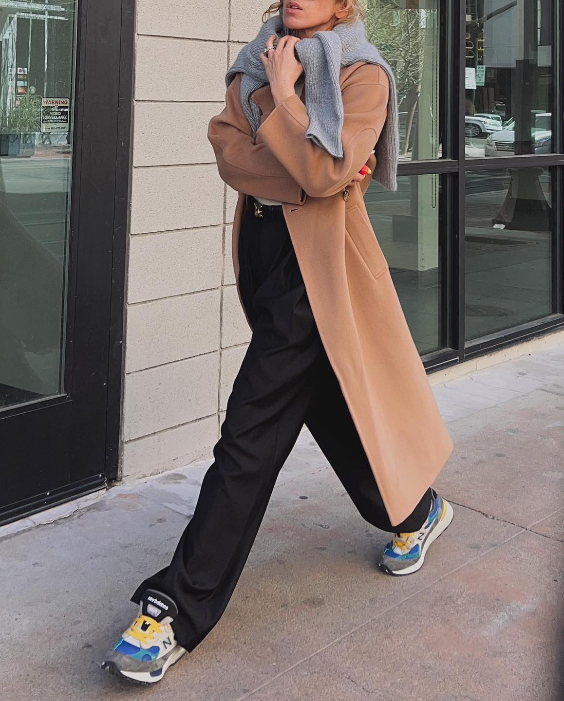 카멜&브라운 코트에 니트 걸쳐🤎 이미지