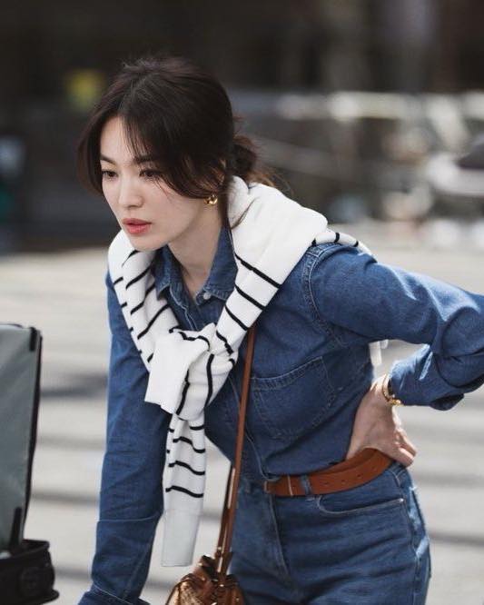 올봄엔 슬림진으로 청청코디👖💙 이미지