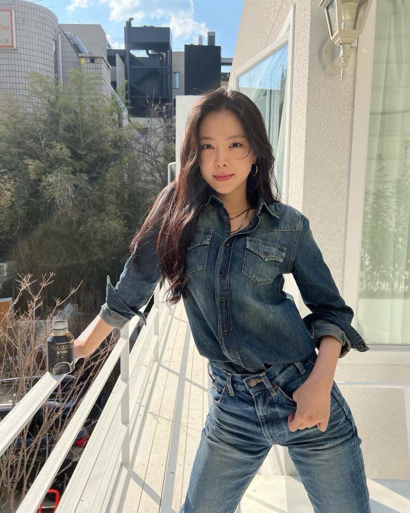 올봄엔 슬림진으로 청청코디👖💙 이미지