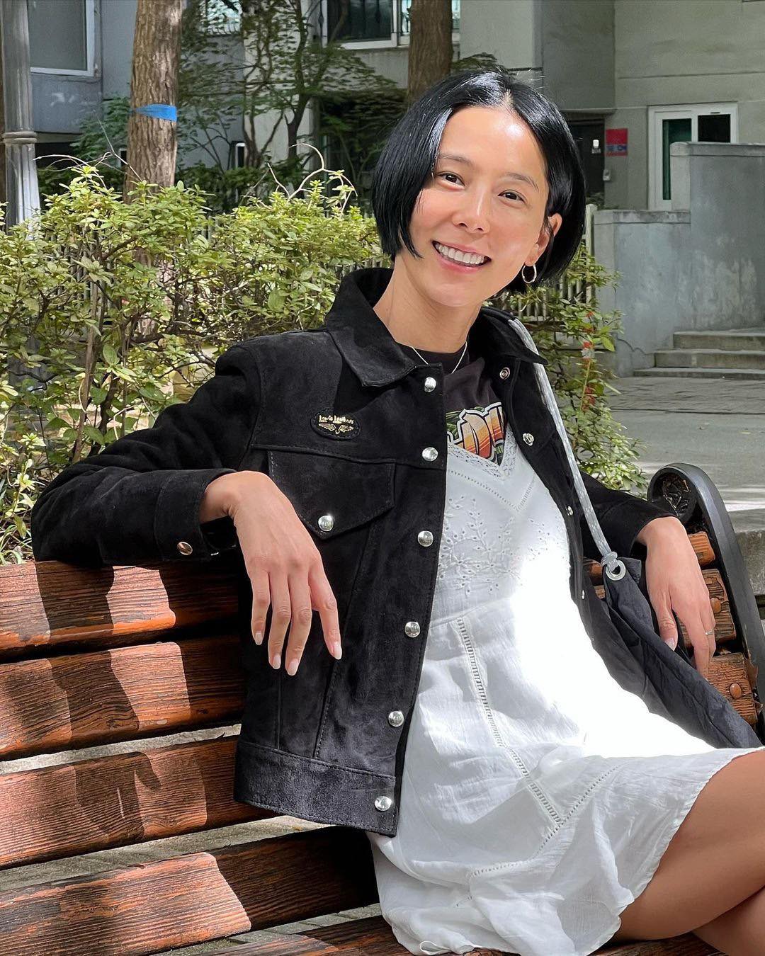 봄 트렌드🩰🤎@스웨이드 자켓 이미지