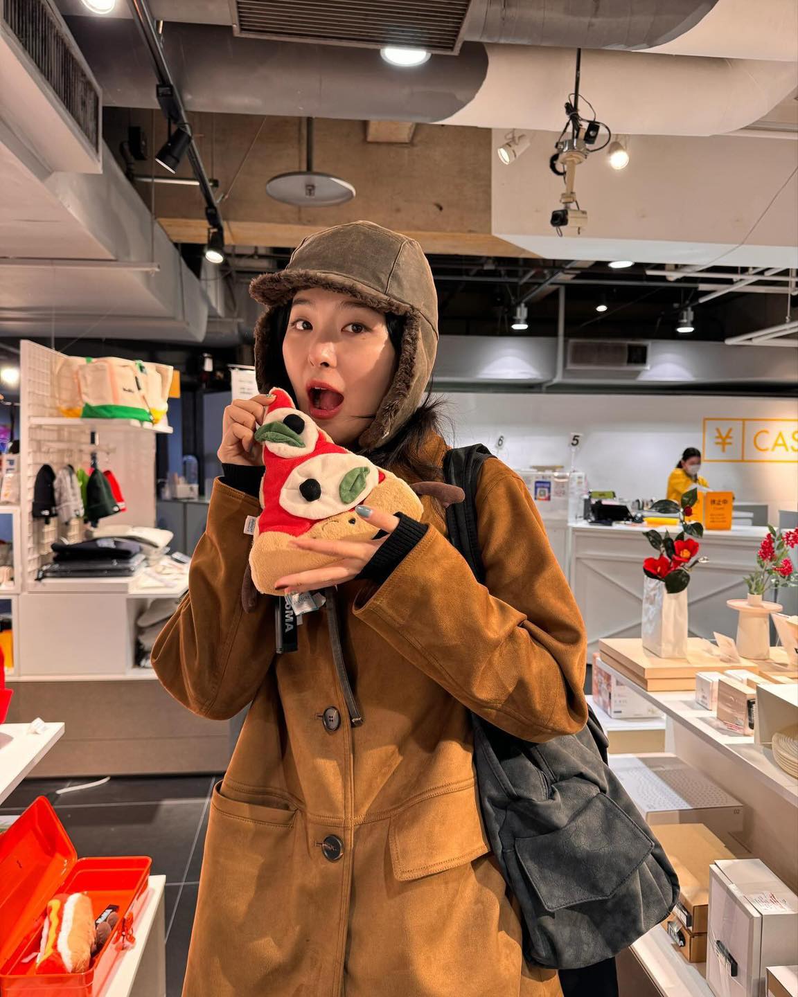 연관 토픽 이미지