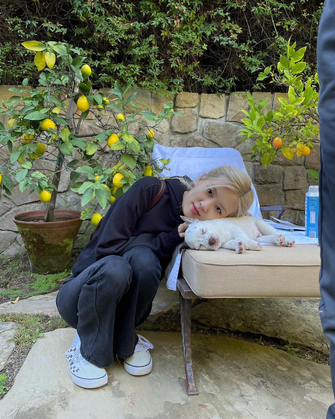 흑청은 여유 있는 핏이 이뻐☑️ 이미지