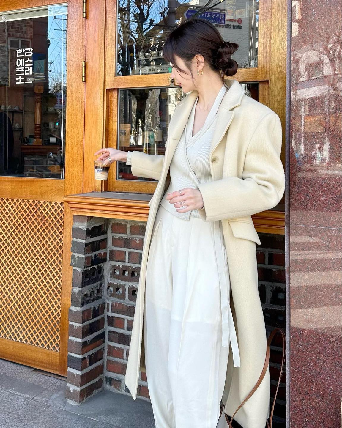 올봄 컬러🧈💛버터 옐로우 코트 이미지