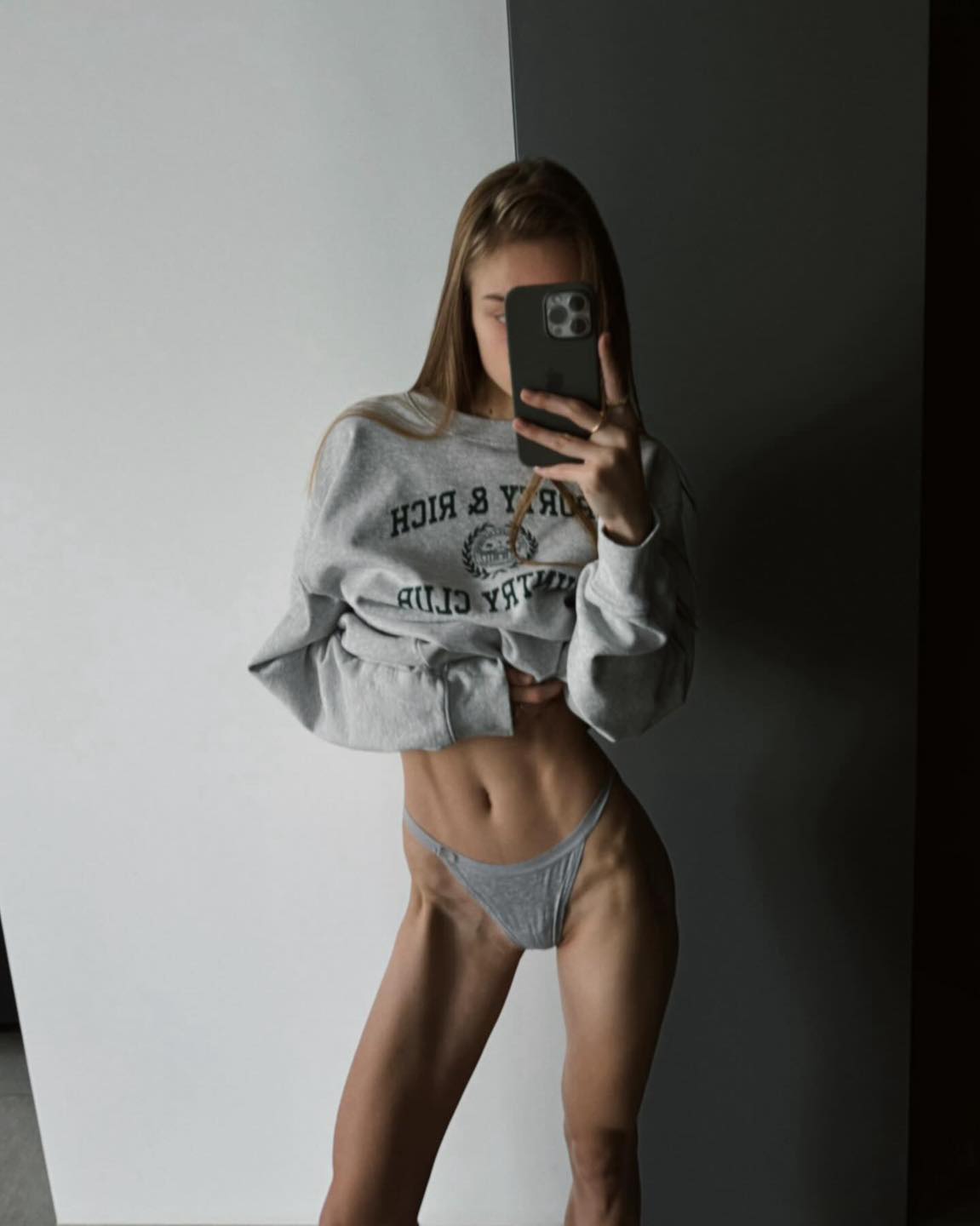 연휴에 누워있지 말고💪🏻복근 운동 이미지8
