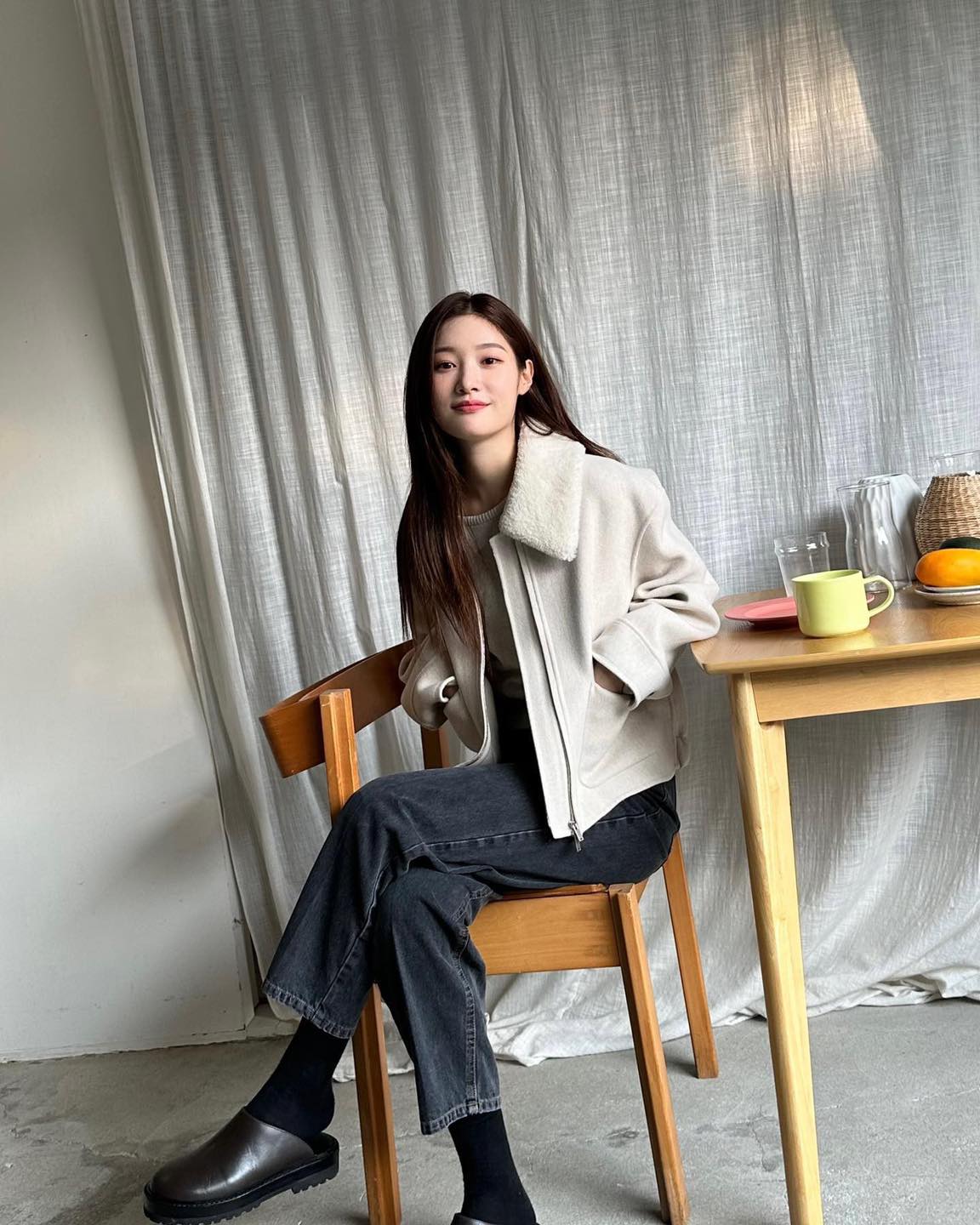 흑청은 여유 있는 핏이 이뻐☑️ 이미지