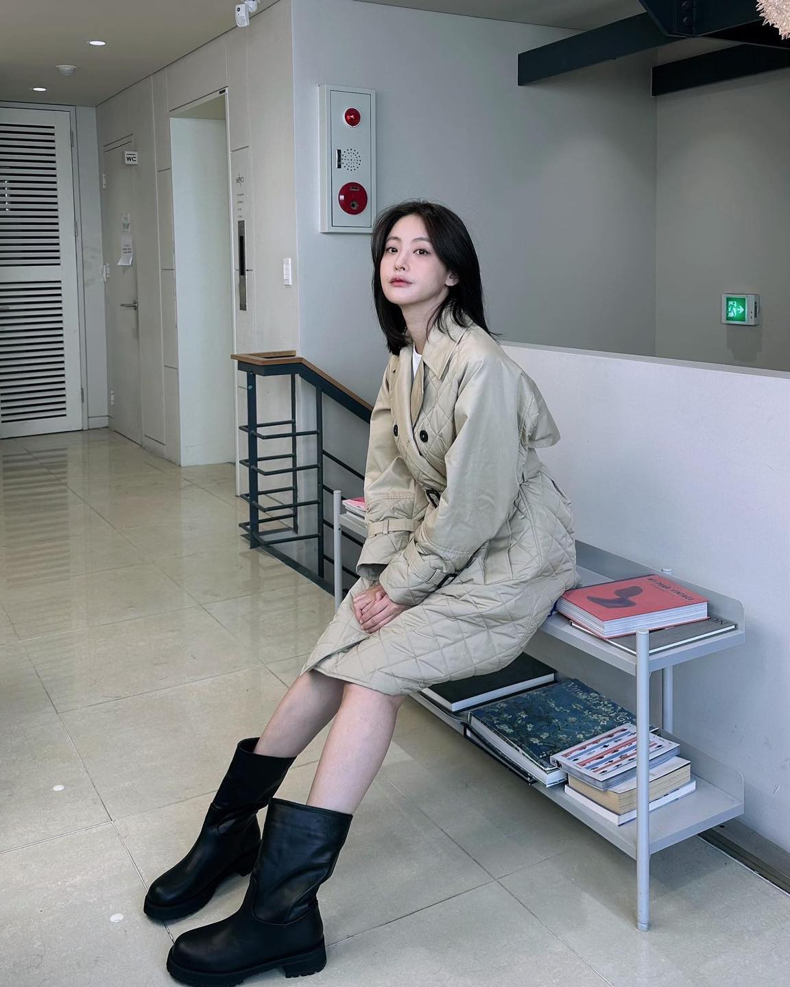 슬슬 트렌치 꺼내야 할 날씨🧥 이미지