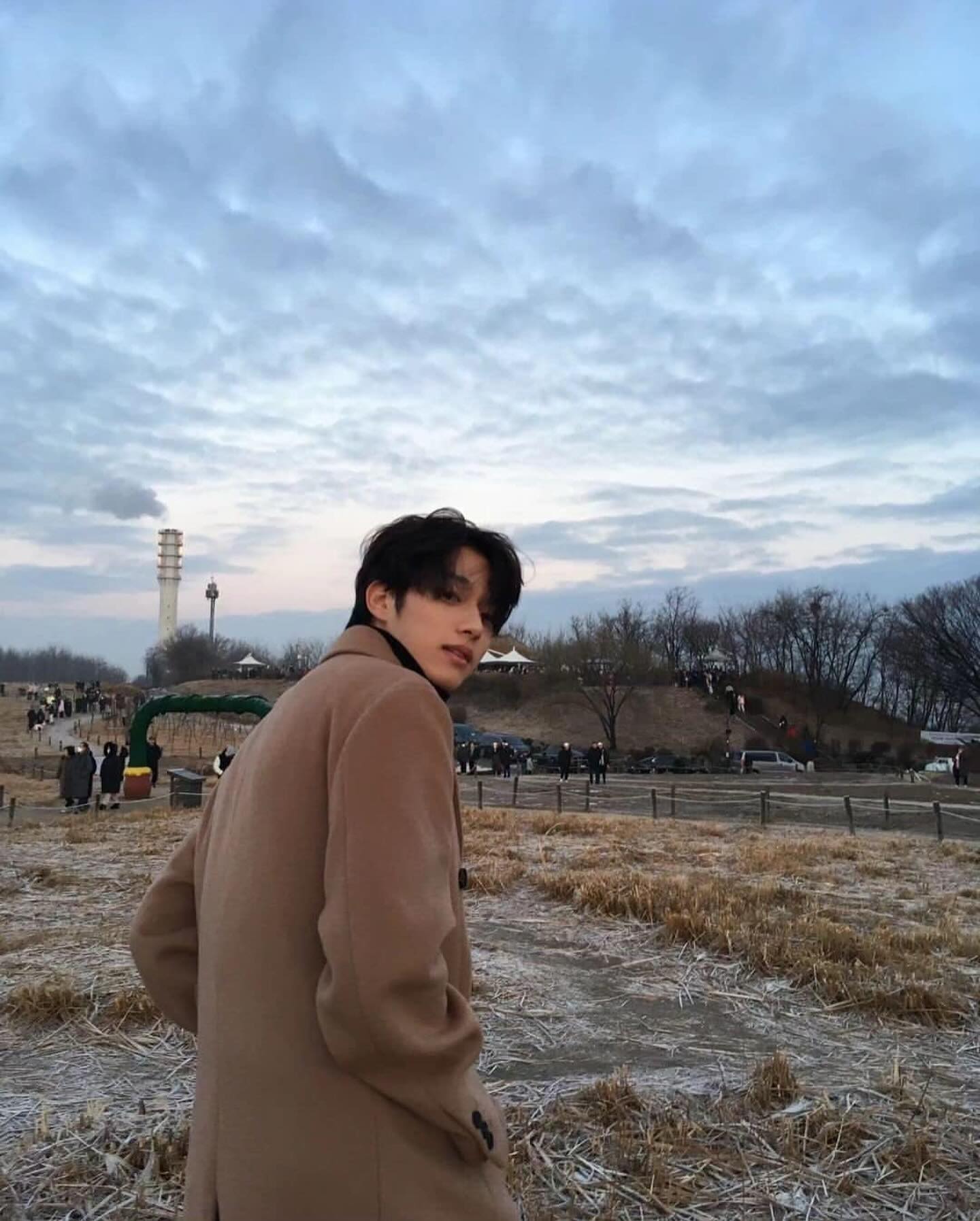 잘 커서 돌아온 해남이🖤@이진우
프듀 해남이가 이렇게 컸다고?🫢송강, 공유, 엘이 보이는 얼굴😍 이미지4