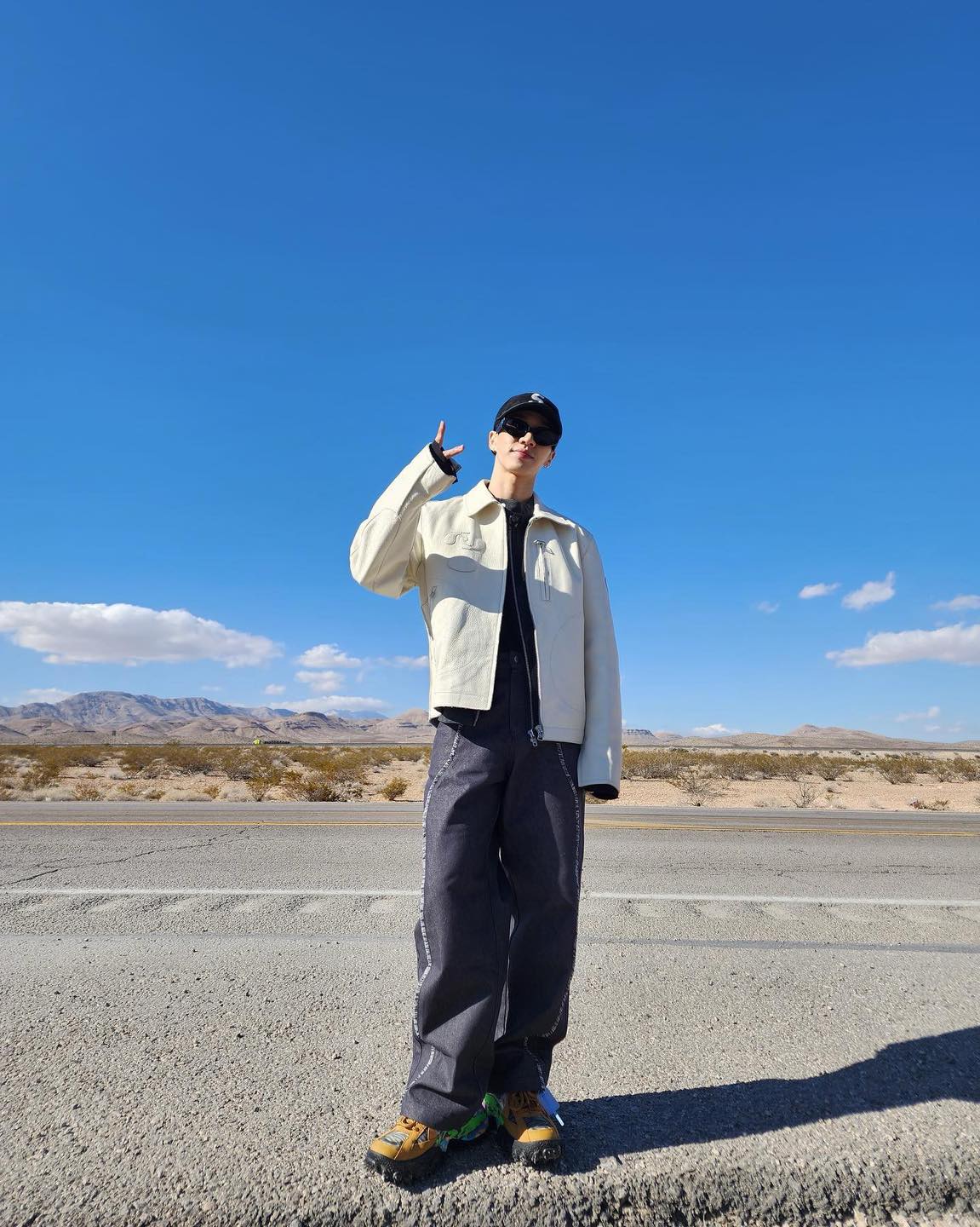 기광오빠야 내는 니 좋아한다고❤️‍🔥
이기광의 봄자켓룩💙 뭐 음악을 하셨던 분이니까 잘 입겠지🎤 이미지4